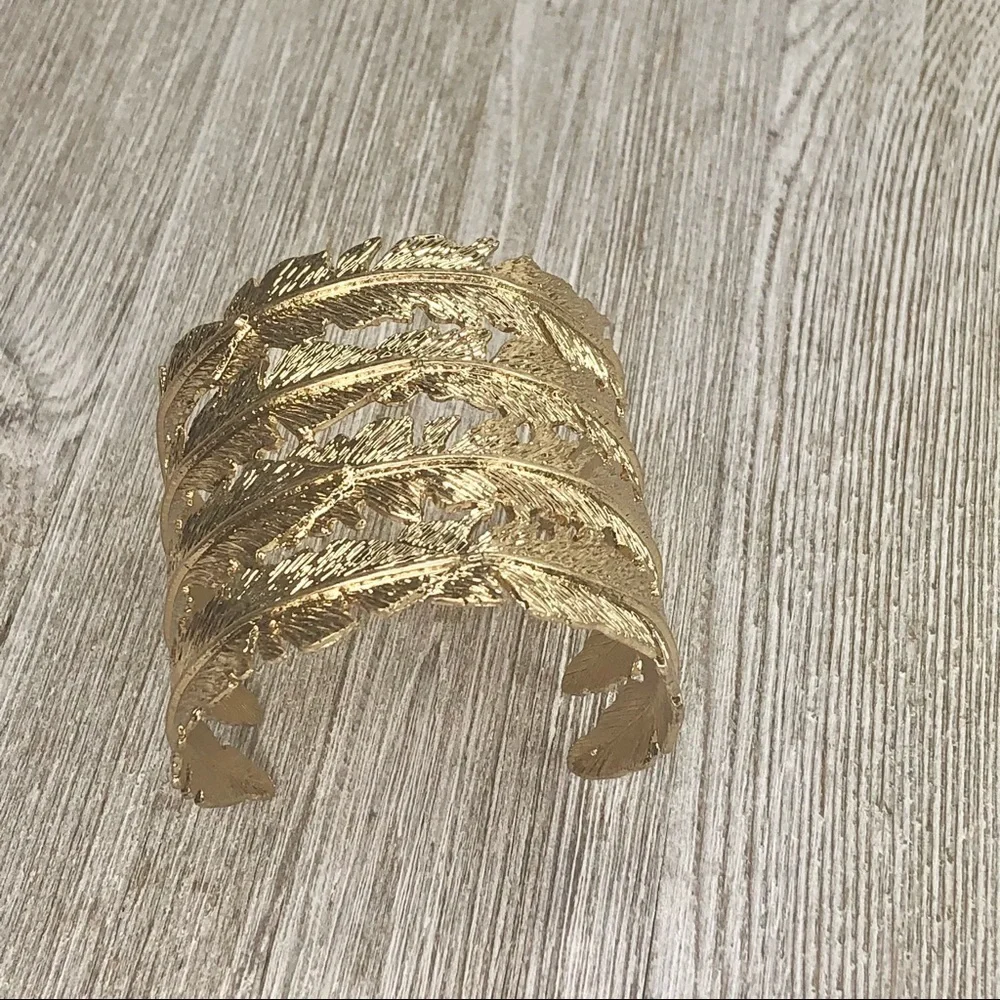 Boho Gold Feather Cuff Bracelet